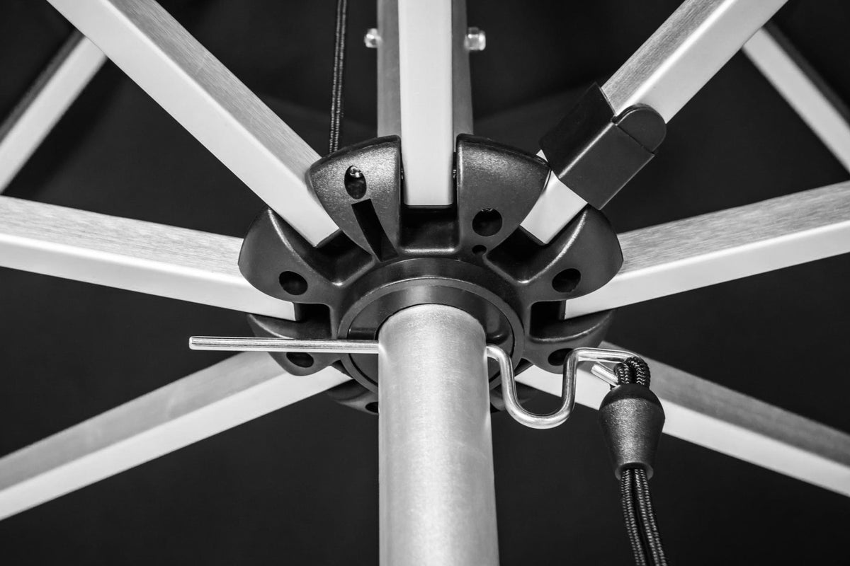 2.8 Octagonal Bistro Series Parasol