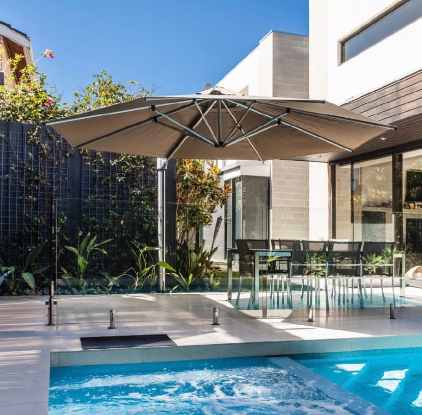 Sorrento Cantilever Large Parasol