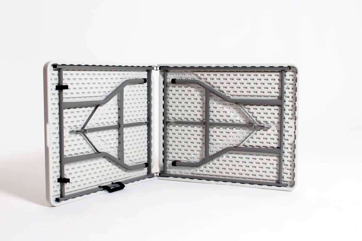 6Ft Folding Exhibition Table