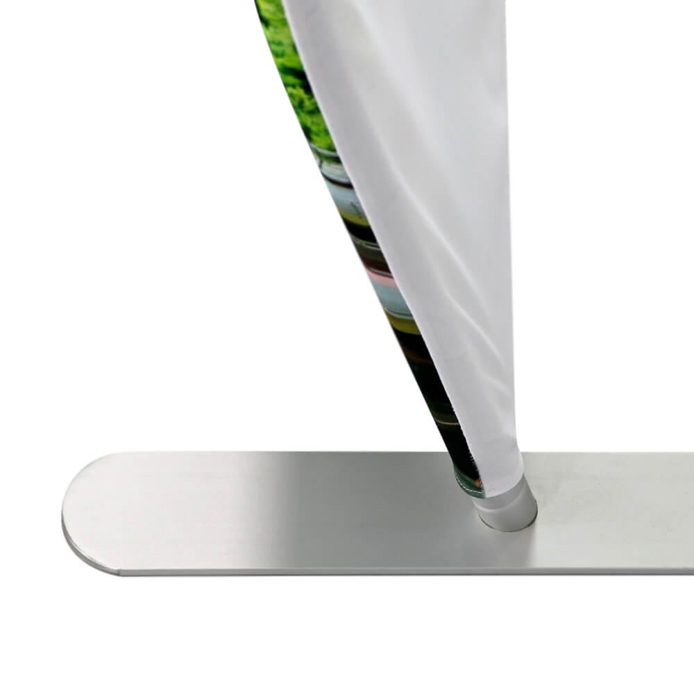 Stretch Snake Stands